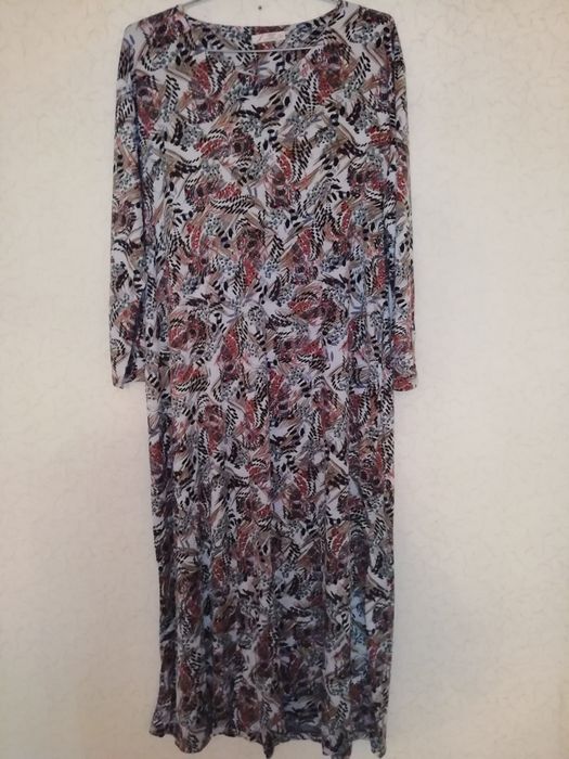 Продам трикотажное платье