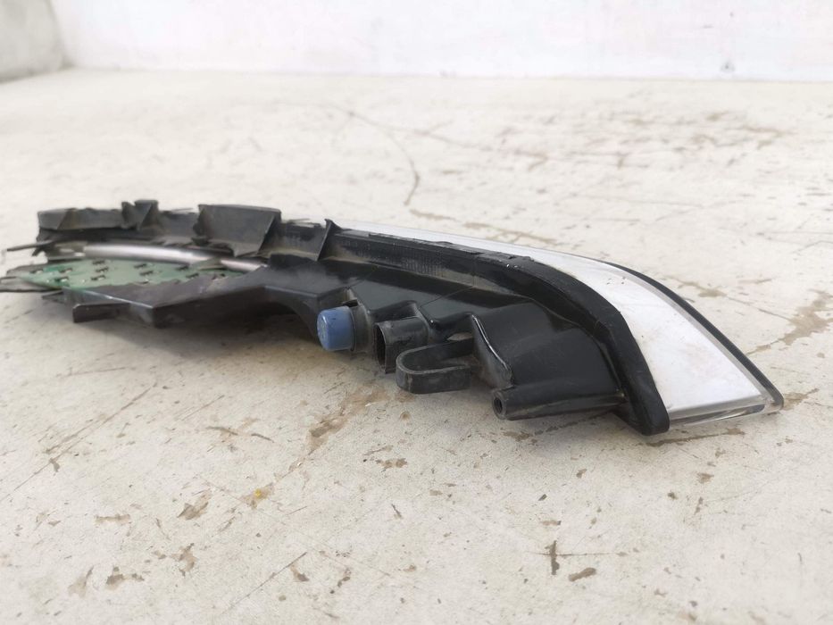 Дневна LED светлина Дясна Порше Каен / Porsche Cayenne 958 [фейслифт]