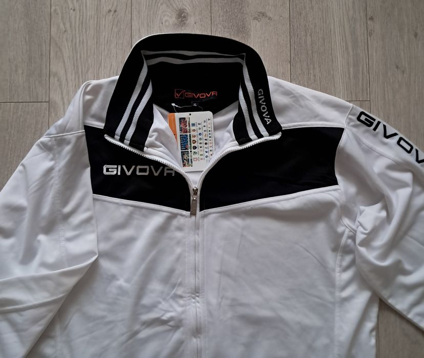 Мъжки спортен комплект Givova ,  размер - XL.