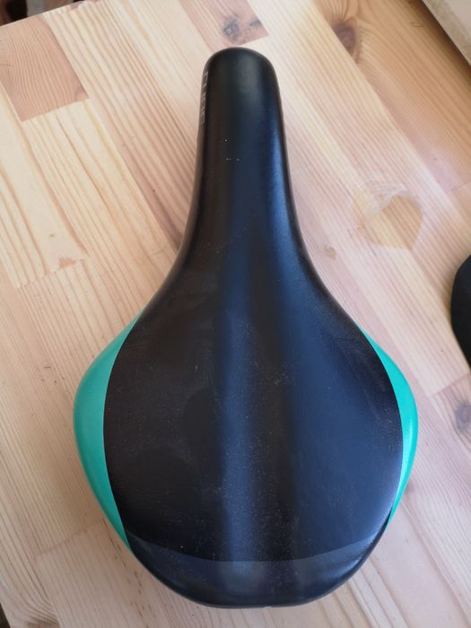 Продаю аксессуары для велосипеда