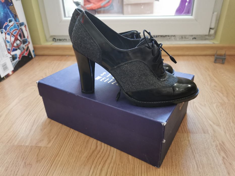 Дамски обувки Stuart Weitzman