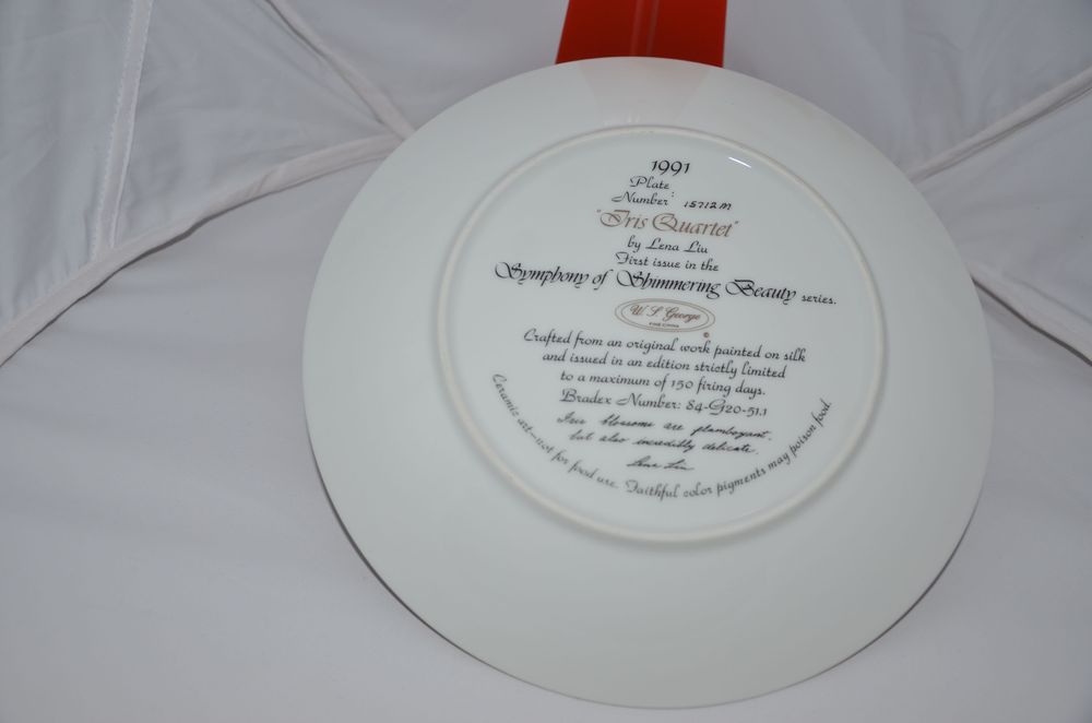 Порцеланови колекционерски чинии Lena Liu