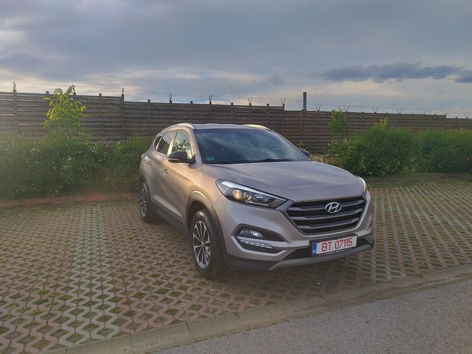 Hyundai Tucson SUV din 2018 oferă un design modern și spațiu generos pentru pasageri