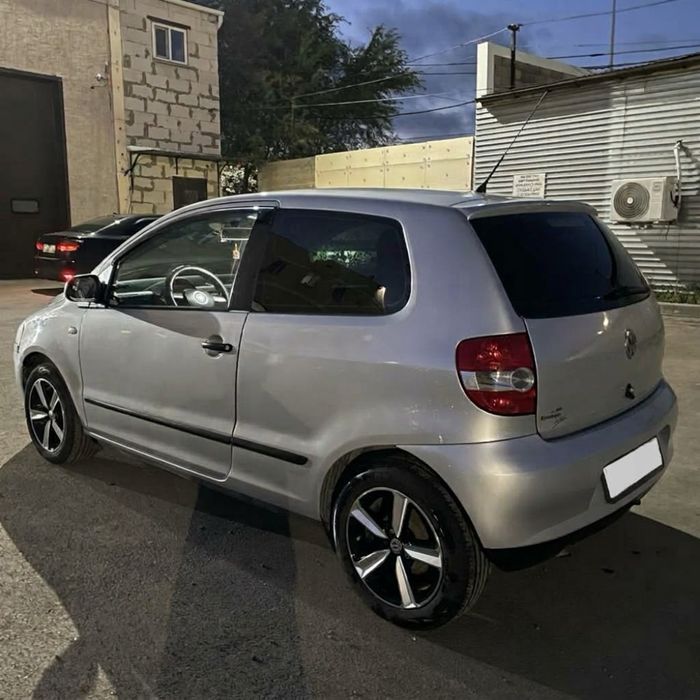 Авто Volkswagen Fox
