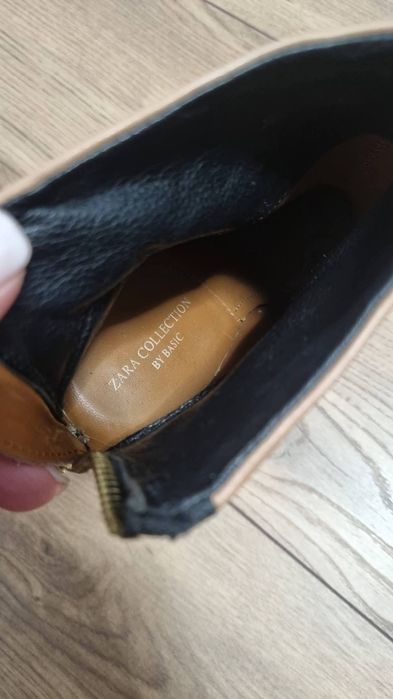 Ghetuțe din piele zara