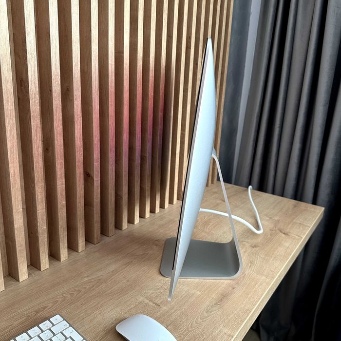 Vand iMac "Core i5" 21,5" din 2019 - 1 TB
