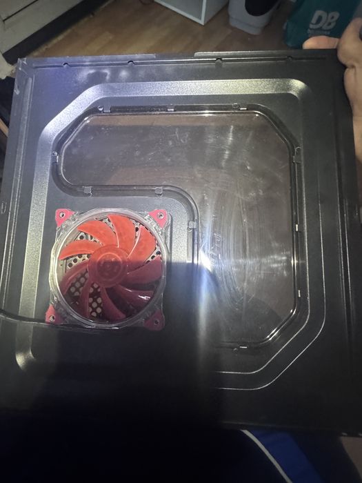 Carcasa de calculator + cooler