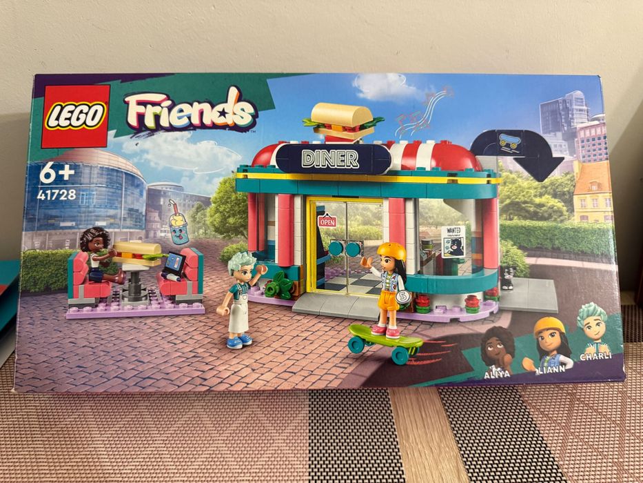 Продам лего набор 41728 кафешка, оригинал