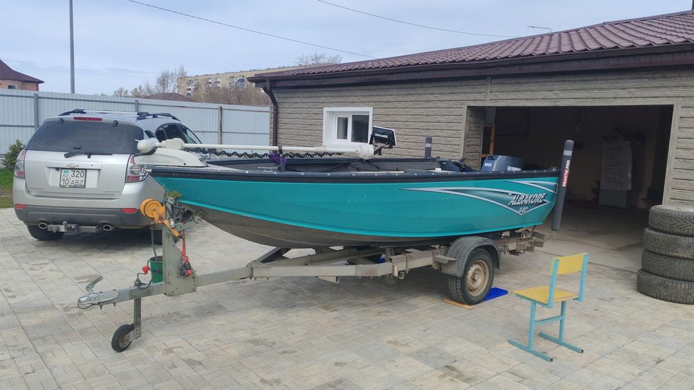 Лодка альбакор 440