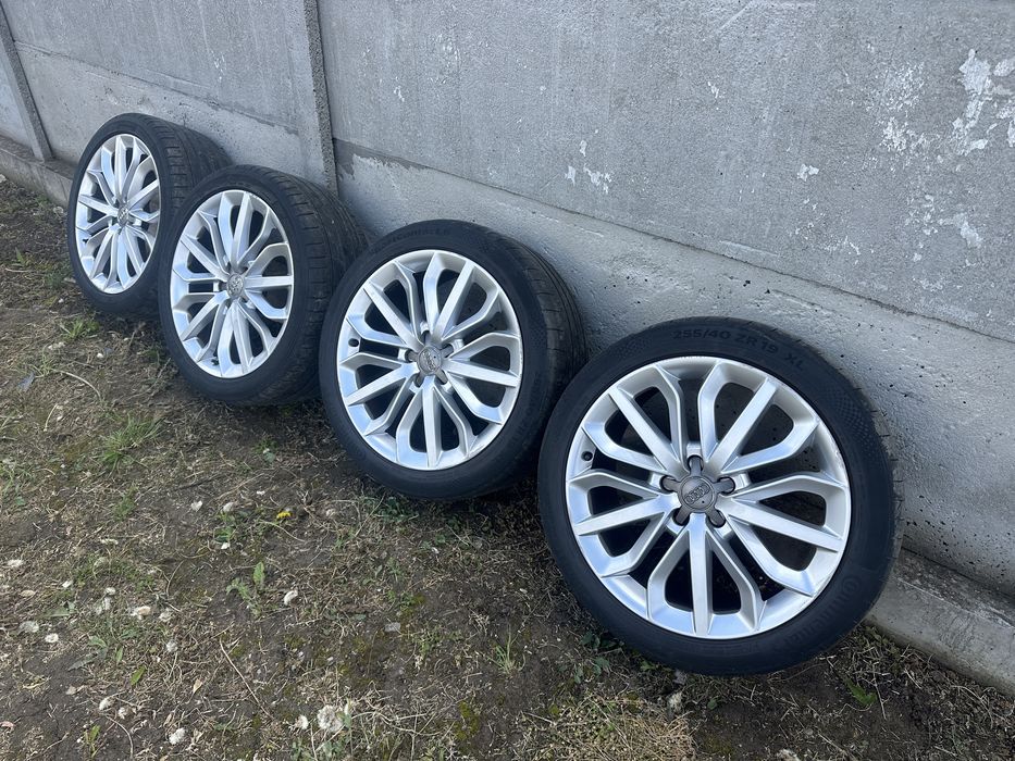 Jante aliaj originale Audi R19 S-line , cauciucuri vara , butuc central 66,6mm , 8,5j ET45 !