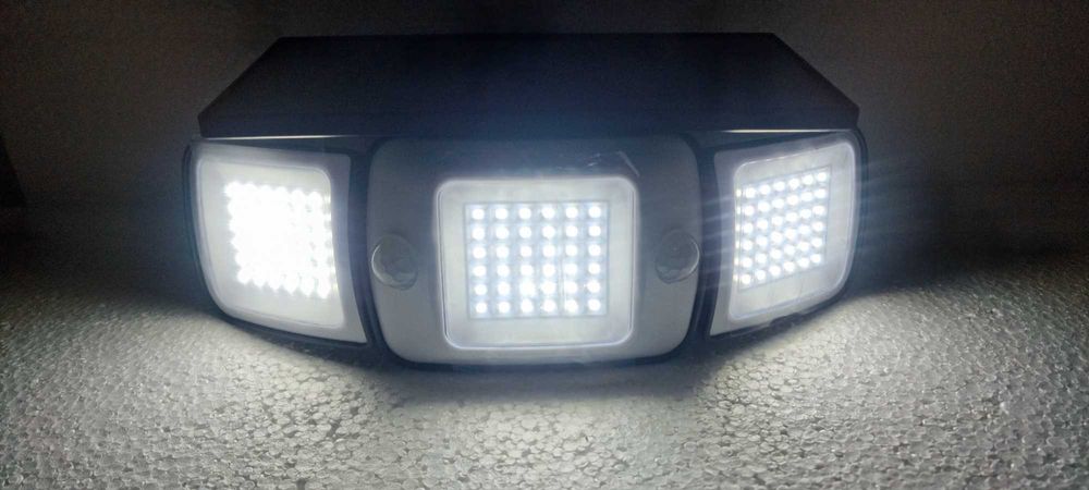 Соларна LED лампа 6000mAh Intelamp с 2 сензора 1200lm,