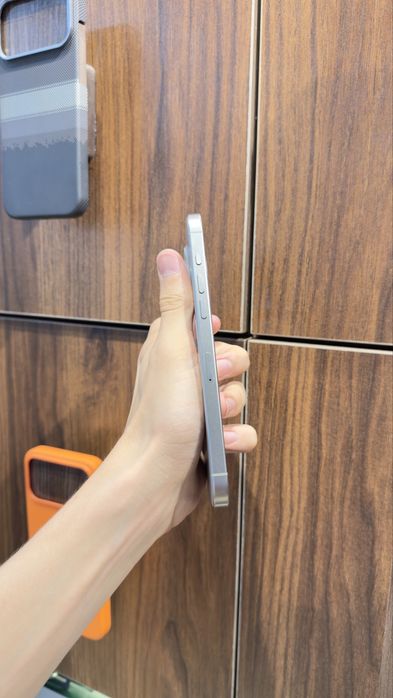 iphone 15 pro max naxtka