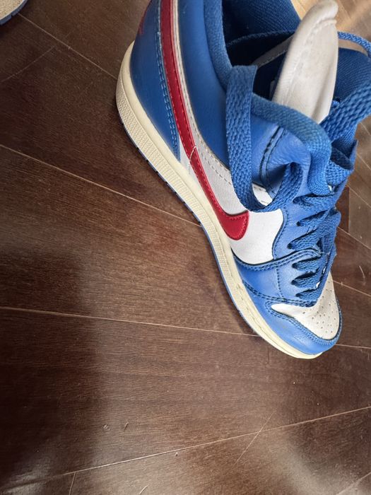 Кроссовки jordan