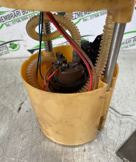 Pompa combustibil 40055517 Opel Meriva prima generatie