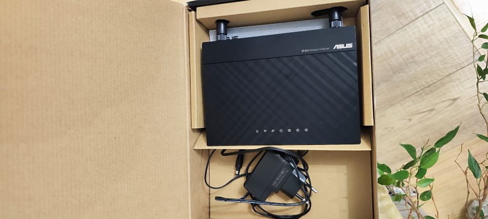 Router wireless Wii fii Asus RT-N12