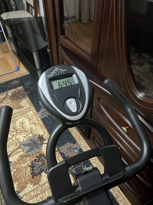 Продам велотренажёр (новый)