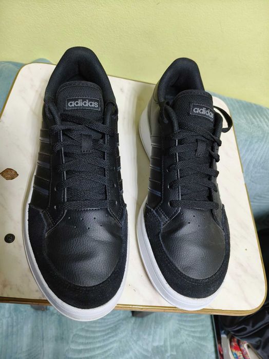 мужские кроссовки Adidas