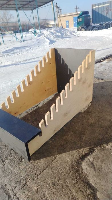 Стойки для ламината, плитки итд