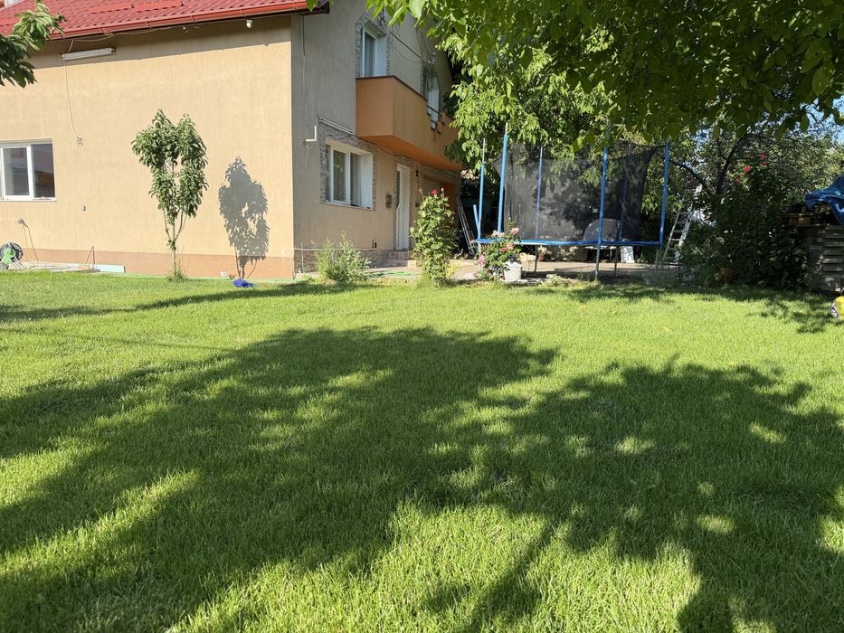 Inchiriez casa in Floresti zona Somesului