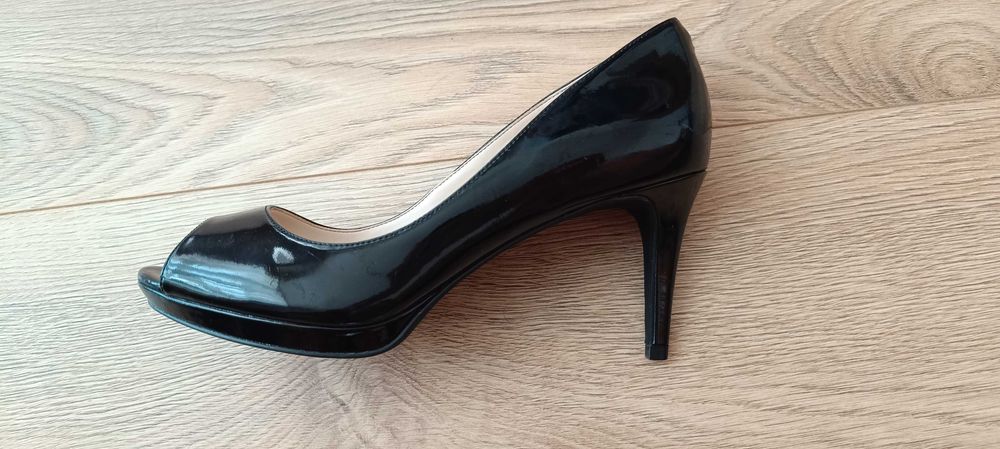 Nine West лачени обувки