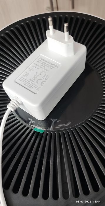 Продам воздухоочиститель