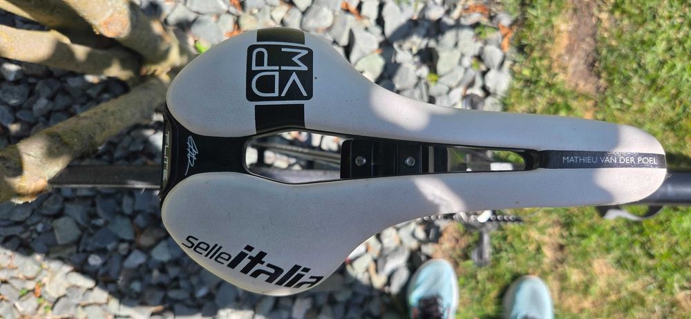 Шосеен велосипед, карбон CANYON AEROAD CF carbon road bike