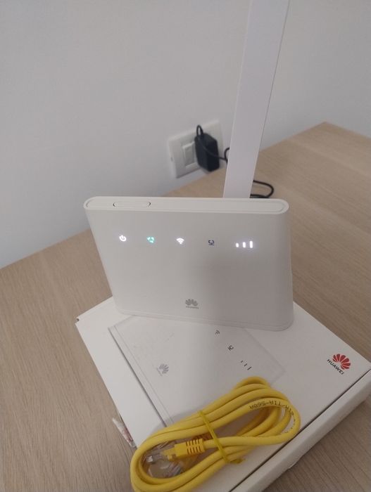Router Huawei B311, complet, funcționează pe toate retelele!