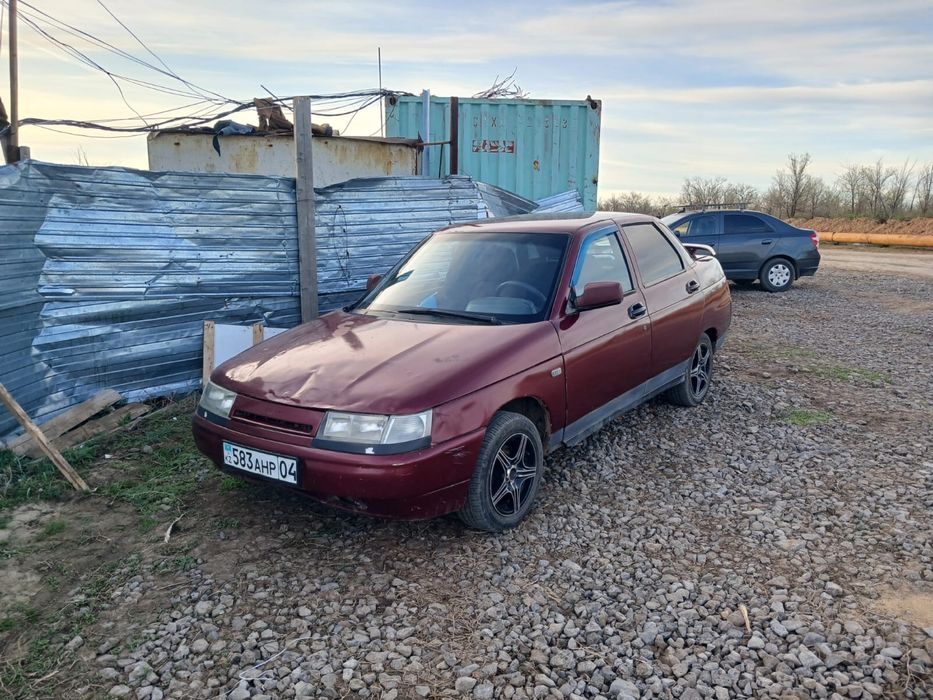 Продам машину лада(ваз)2110