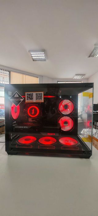 Мощнo Геймърско РС Intel I7 13700F/32Gb D5/1TB SSD/GB 4060TI/Гаранция