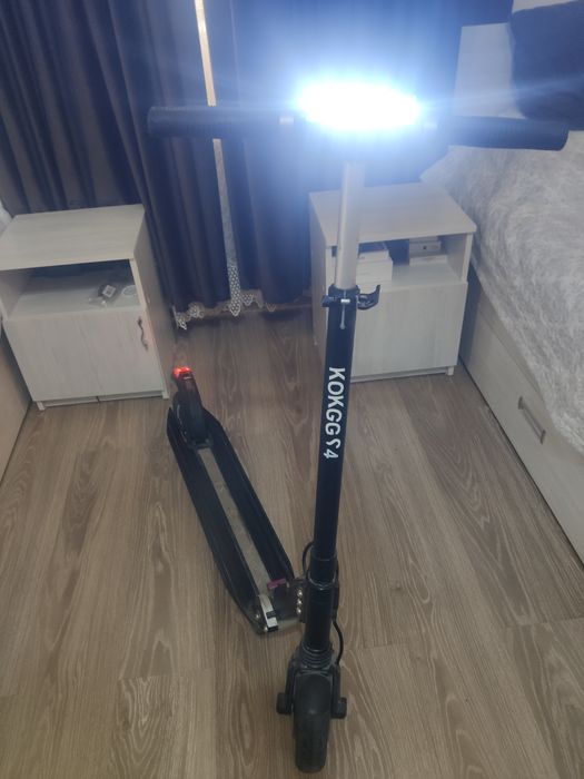 Продается электро самокат