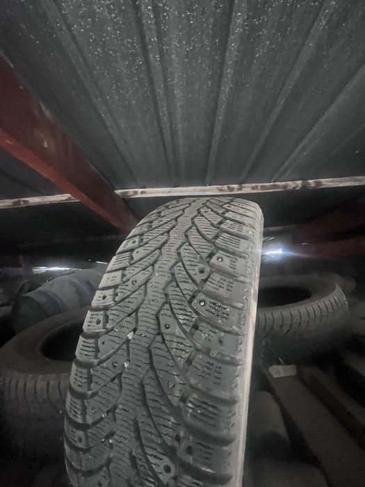 Шины зима хорошее состояние