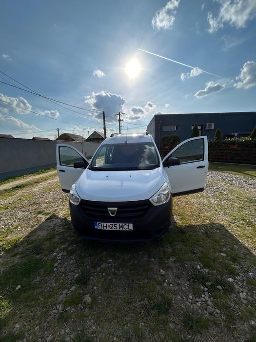 Vand  sau Schimb Dacia DOKKER