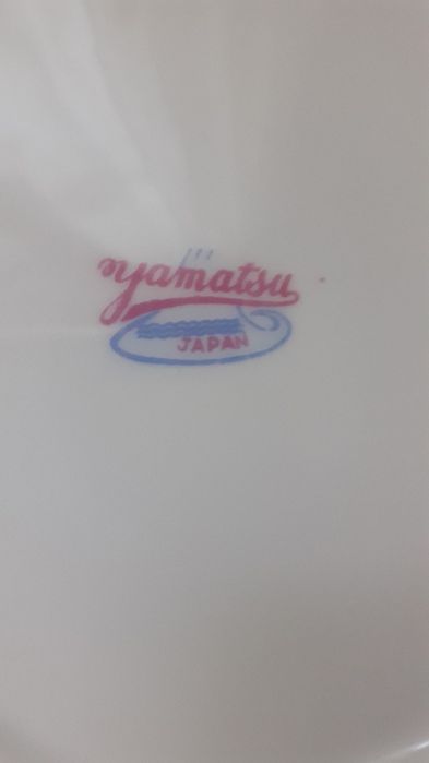 Продам тарелки производство Япония