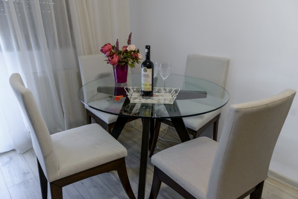 IS Cazare Regim Hotelier Ap 1-2-3 Cam Palas Mal-Centru-Newton Vouchere