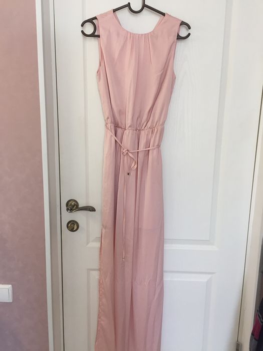 Женская одежда разных моделей