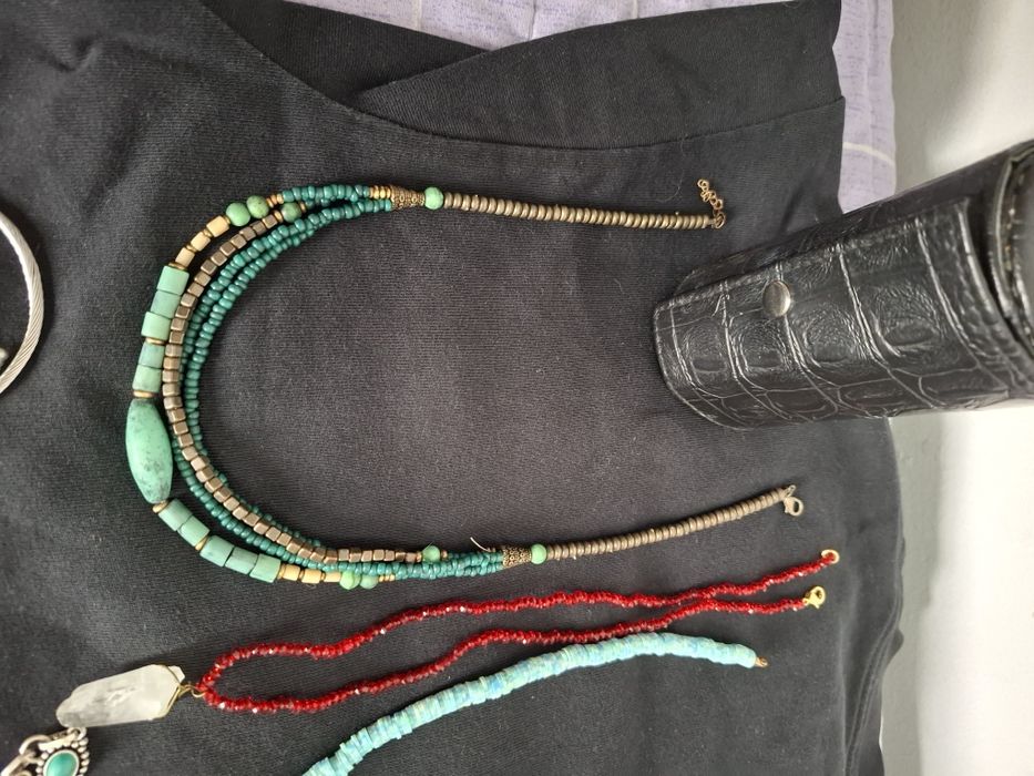 Украшения для девочек бижутерия.