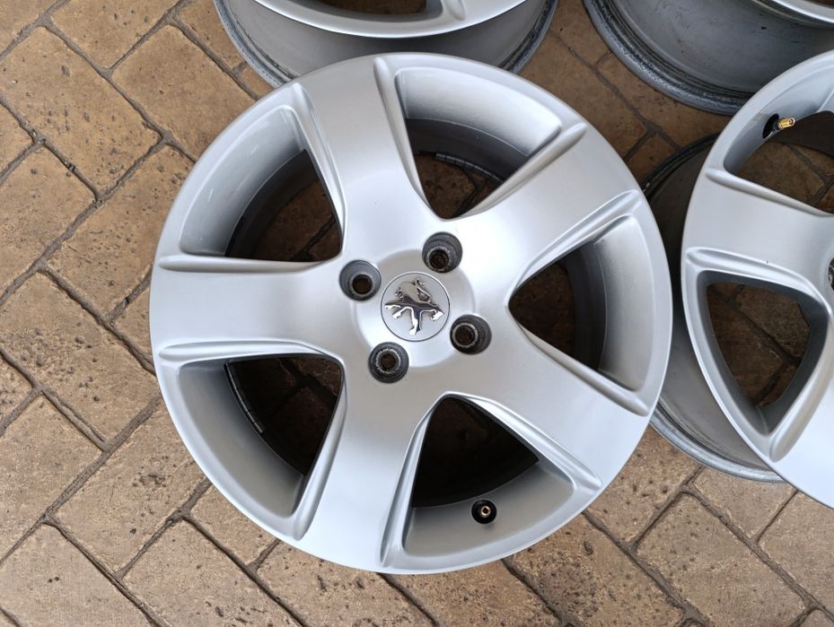 Оригинални джанти за Пежо 4х108 16 цола
