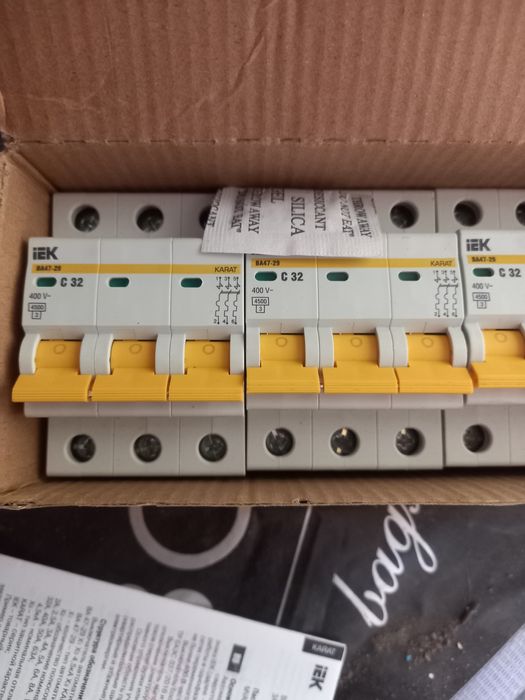 IEK автоматический выключатель 3P 32 A, 4.5 кА, 400 В