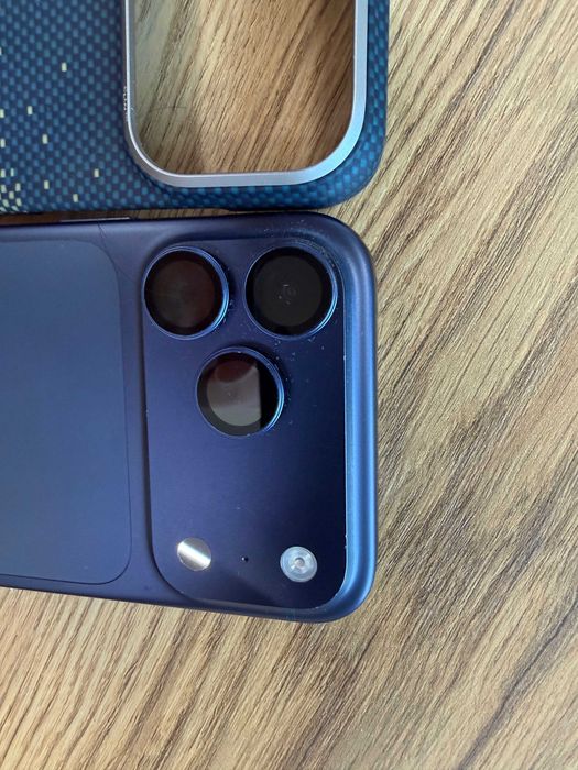 iPhone 17 Pro Max 256 ГБ ЕАС, nano-SIM + eSIM, Kcell, идеал