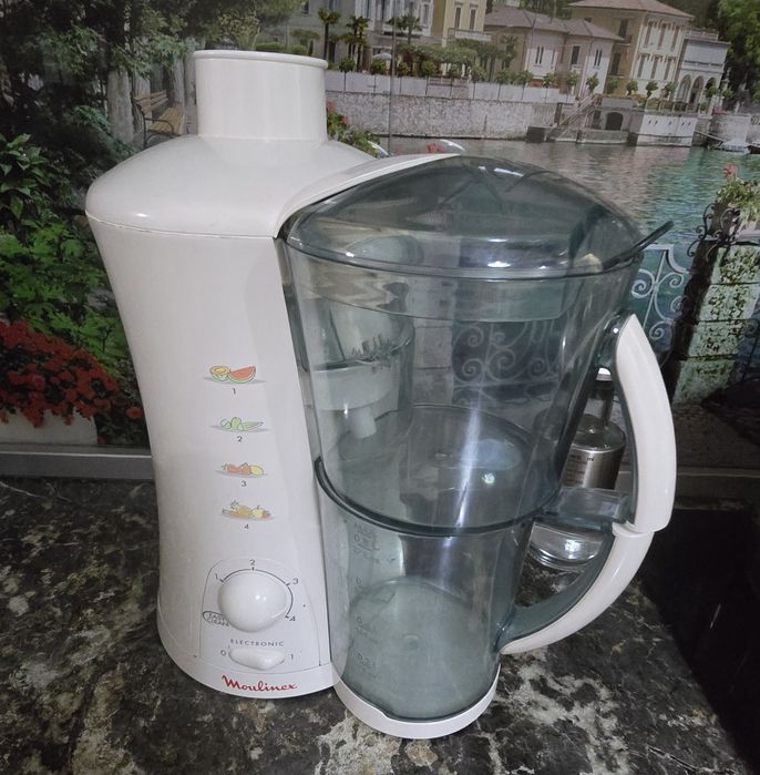 Соковыжималка Moulinex