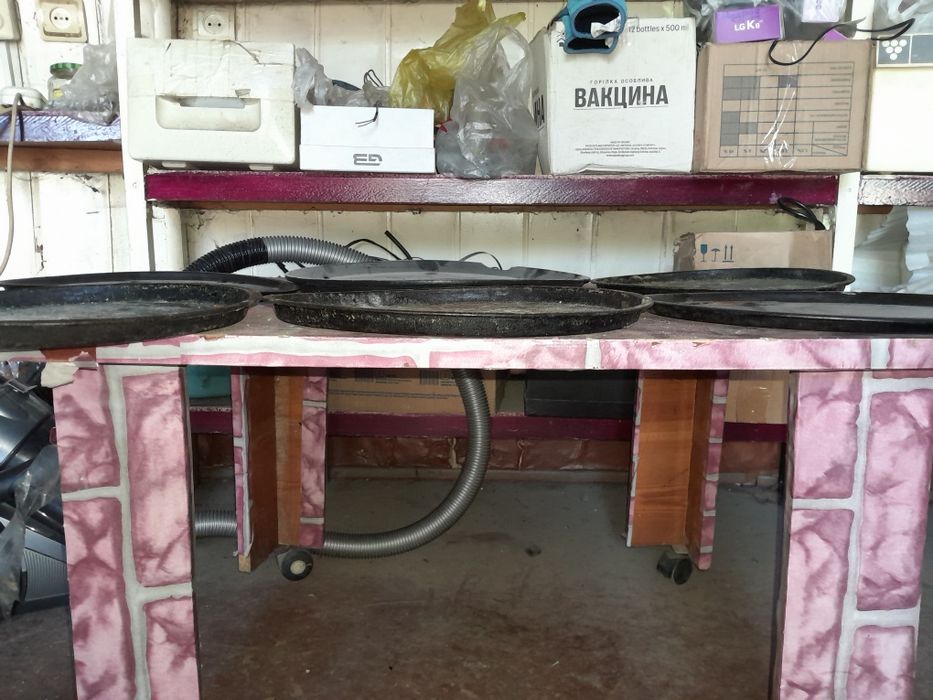 Блинницы,для пиццы тарелки 500 теңге.