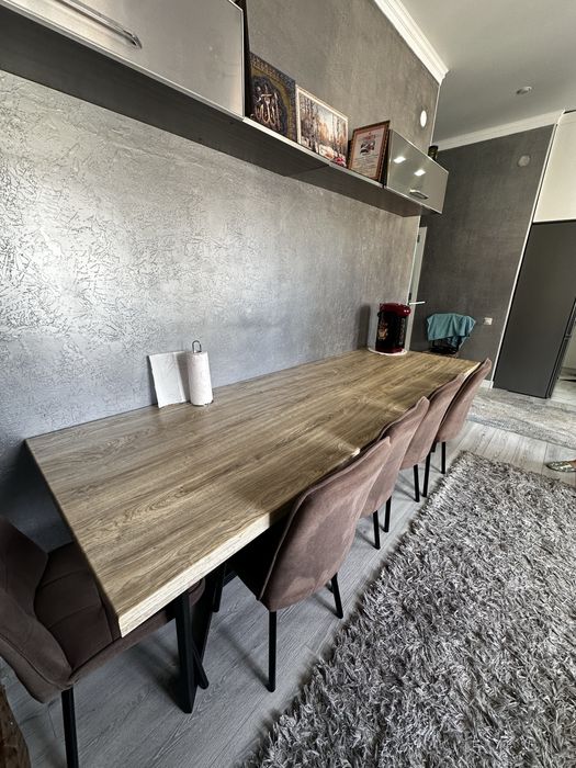 Продается стол обеденный 260х90 см