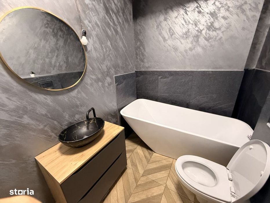 Spatiu de birouri/ Apartament de vanzare, 48 mp, balcon, zona Grigores