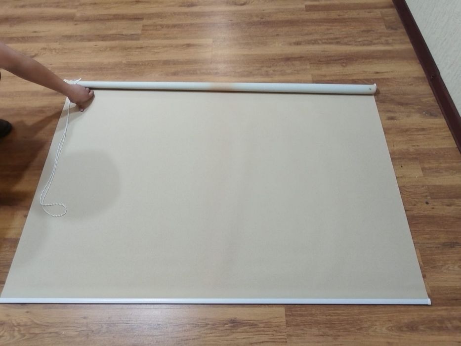 Продается.        ролл      шторы все за 25000тг