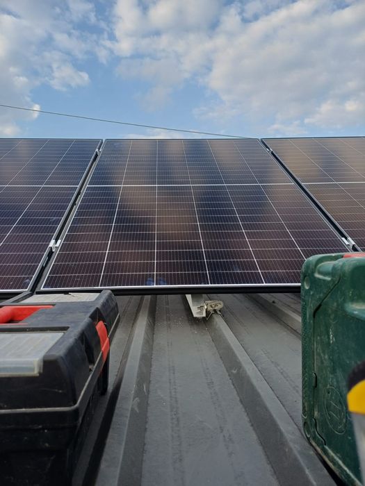 Kit fotovoltaic , sisteme solare , panouri solare