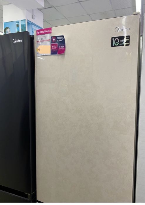 Холодильник новый