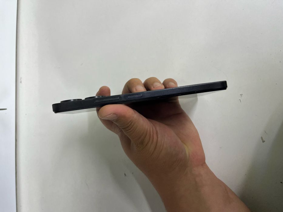 Redmi 13C (256GB) в идеальном состояний
