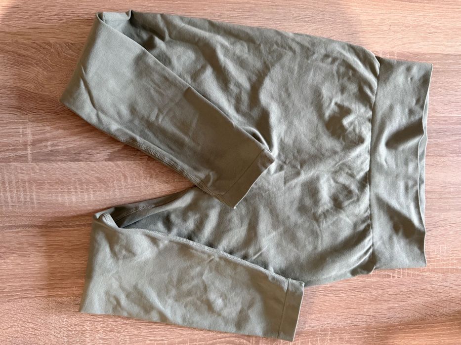 Дамски дрехи за фитнес