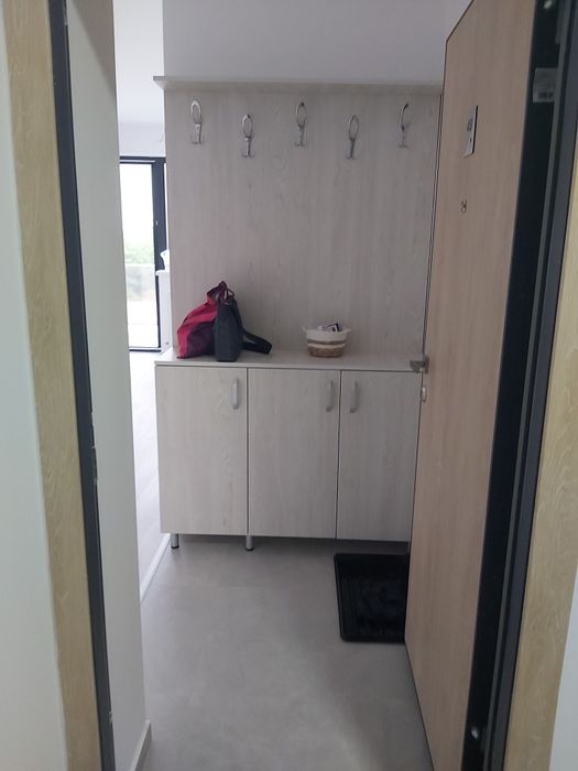 Închiriez apartament 2 camere în hils palady cu aer condiționat, centrala proprie, și parcare