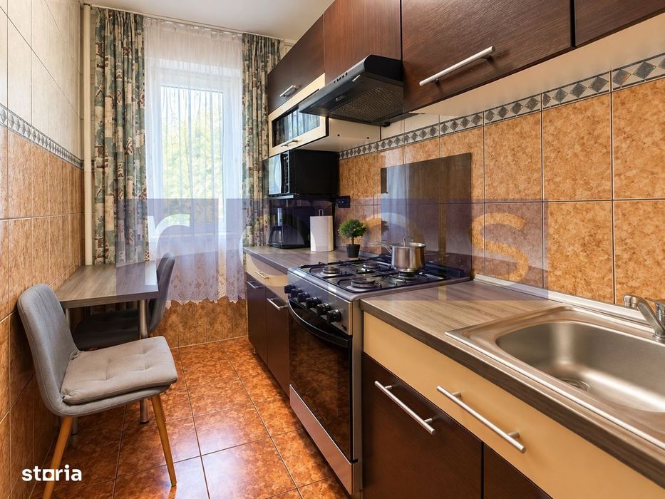 De Vanzare Apartament 3 Camere - Politehnica - 50 Mp- Metrou